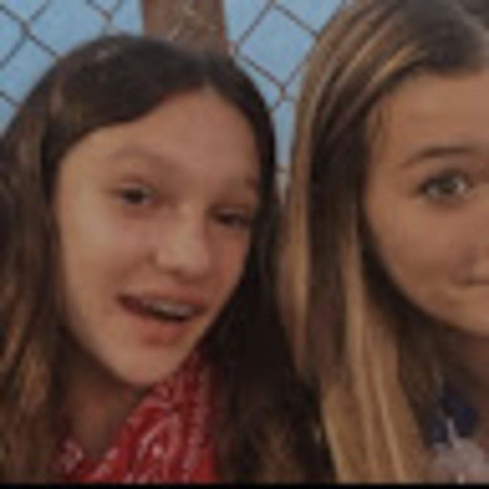 Meet your Posher, Louise